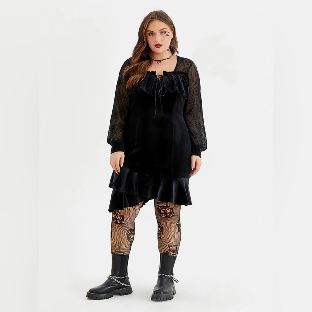 NWT SIZE 3xl Spider Web Mesh Velvet Ruffle Hem Dress